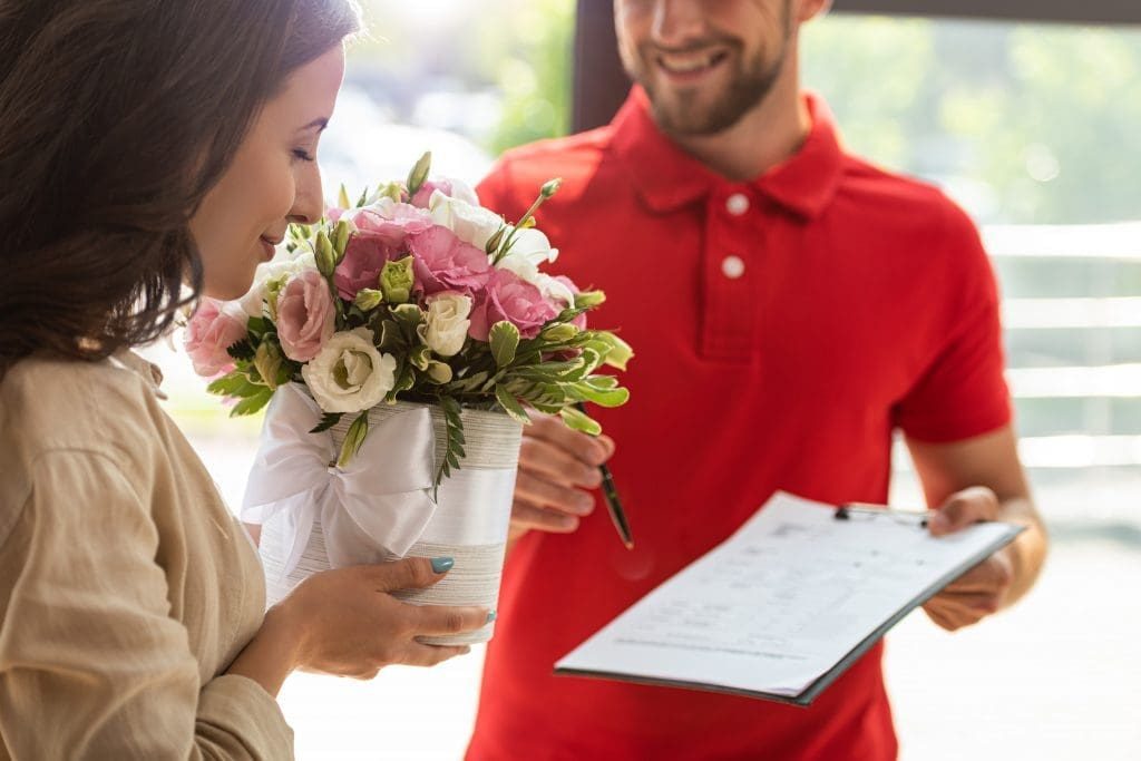 Top 6 Tips For Sending Flowers To A Loved One 1
