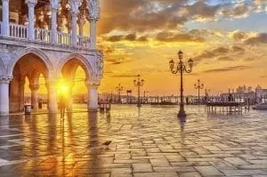 15 Best Places To See The Sunset In Venice 4