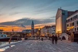 15 Best Places To See The Sunset In Venice 10 best places to see the sunset in venice