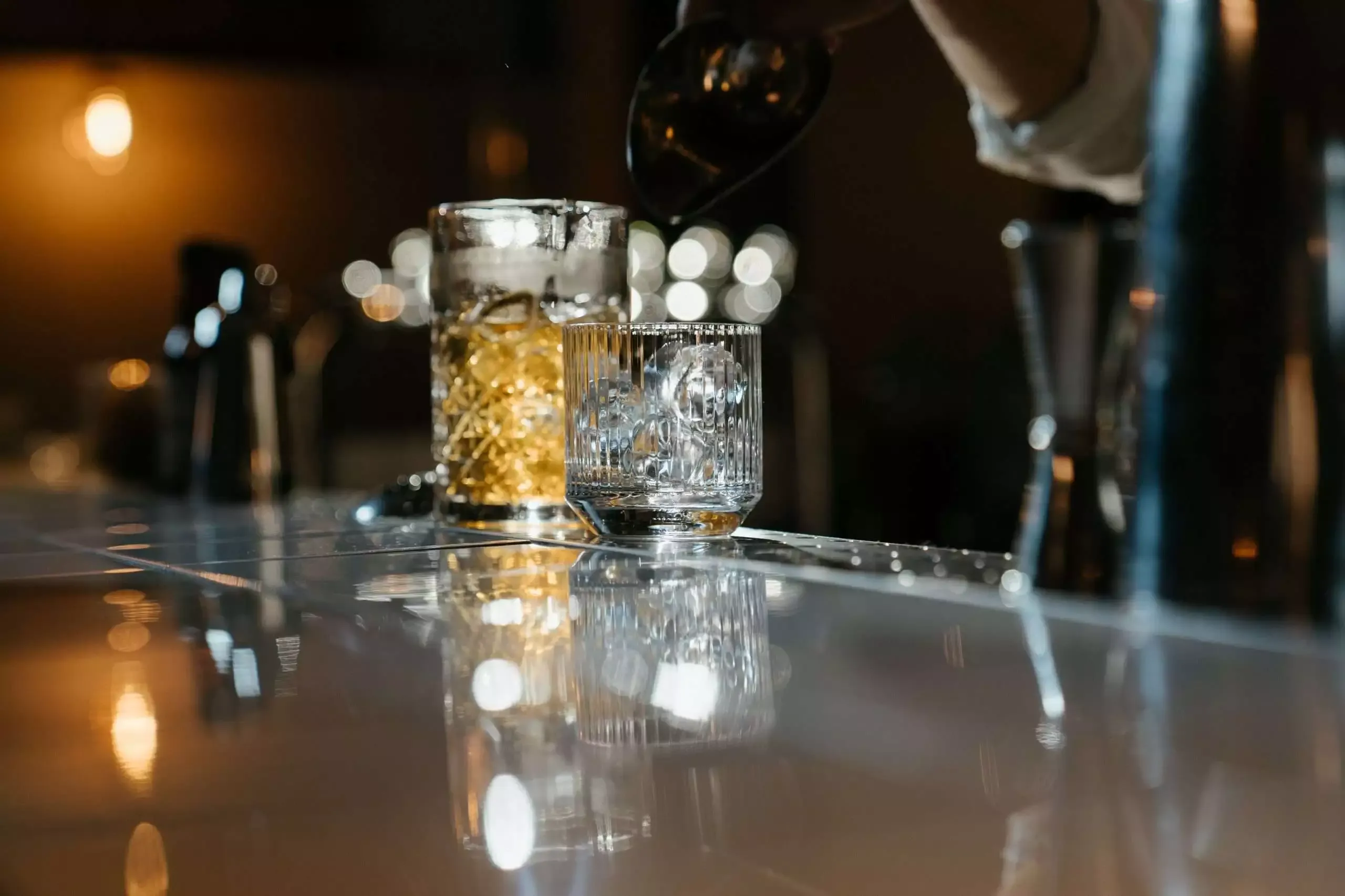 How to Make an Old-Fashioned Drink? 4 New Variations of this Classic Cocktail 12 how to make an old-fashioned drink