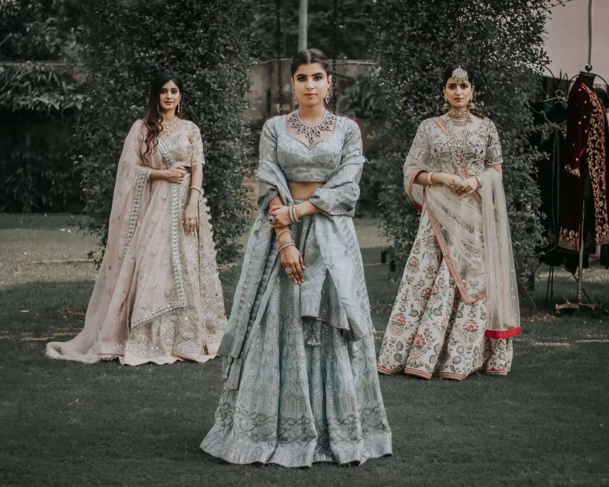 What To Wear To A Summer Wedding- An Amazing 101 Guide! 7 what to wear to a summer weddings
