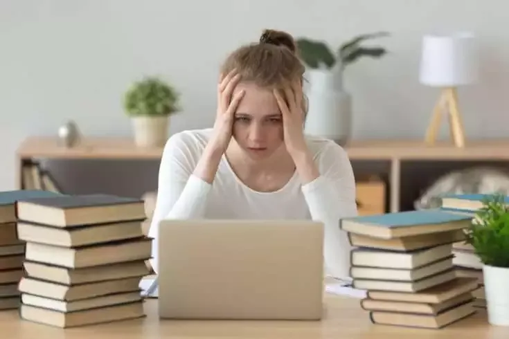 5 Things You'll Miss About College 7 Last minute cramming