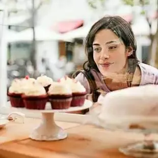 The Story of Cravings and How to Beat Them 8 The Story of Cravings and How to Beat Them 3