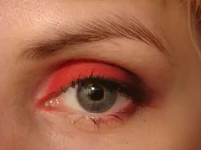 How to do Makeup Step by Step with 15 Amazing Products 8 eye makeup and eyeshadow