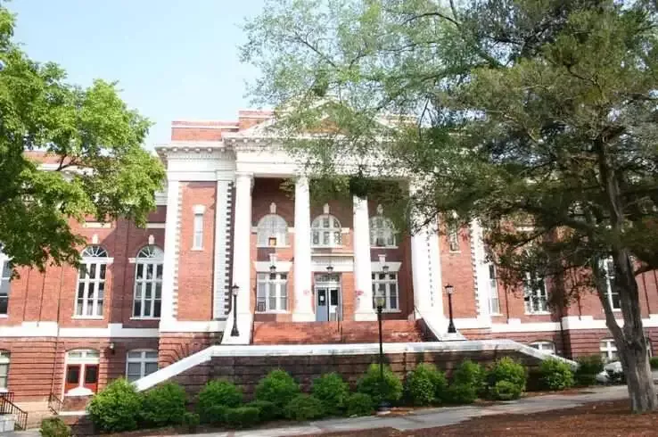 The 9 Popular National Parks in Alabama 8 Tuskegee university
