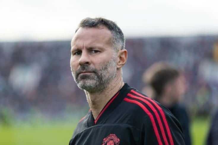 Manchester United -7 Things That Prove You're a True Fan 9 Portrait of Ryan Giggs