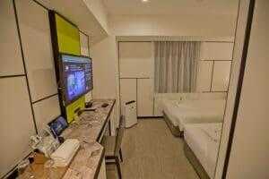 7 Unusual Places Around The World 11 The robot hotel