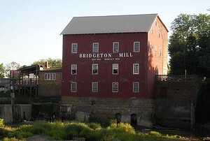 7 Best Places to Enjoy the Covered Bridge Festival 11 Covered bridge festival