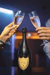 Brut vs Extra Dry : The Champagne Guide 8 Champagne brut vs extra dry