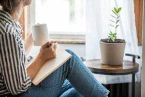 Things to Write in a Journal : 20 Best Ones 26 Journal