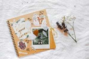 10 Awesome DIY Birthday Gifts Ideas 9 mini scrapbook under awesome DIY birthday gifts