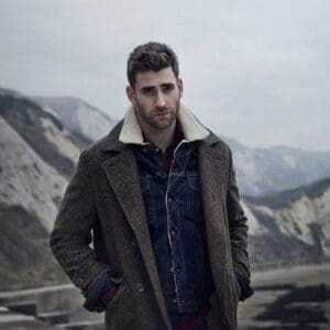 Haunting of Bly Manor: 12 Best Things To Know Before You Watch 9 Oliver Jackson Cohen