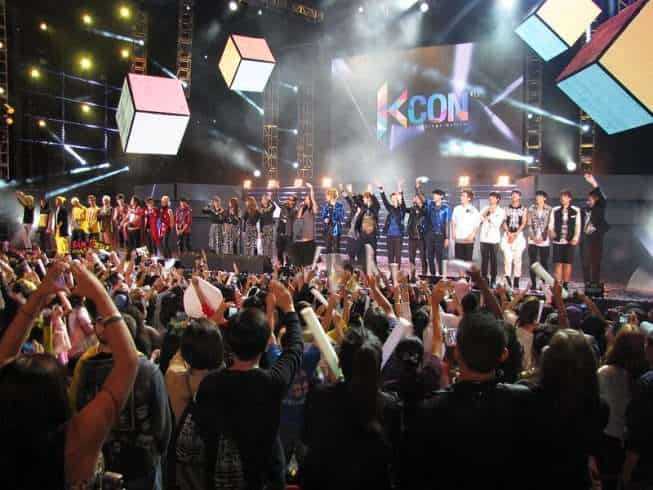 Top 10 Biggest Fandom In the World 9 KPOP Fans
