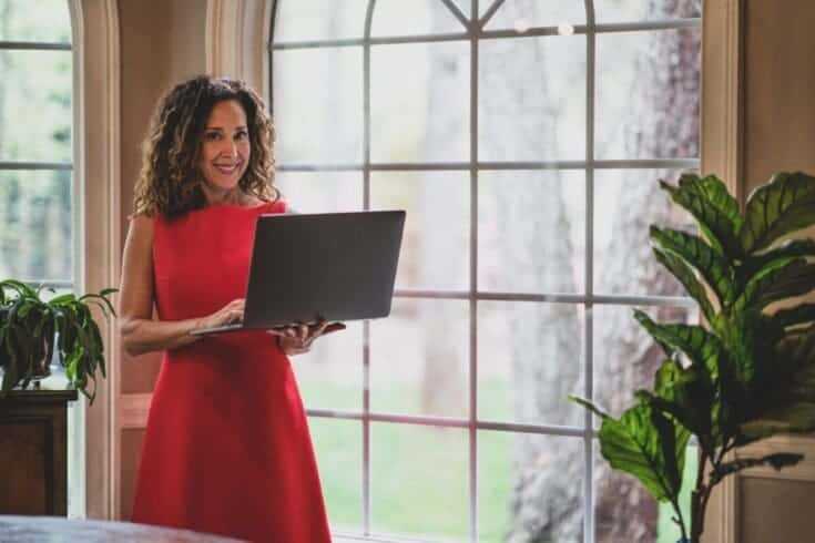 What to Wear to an Interview Women: How to Have the Perfect First Impression 17 What to Wear to an Interview Women: How to Have the Perfect First Impression 14