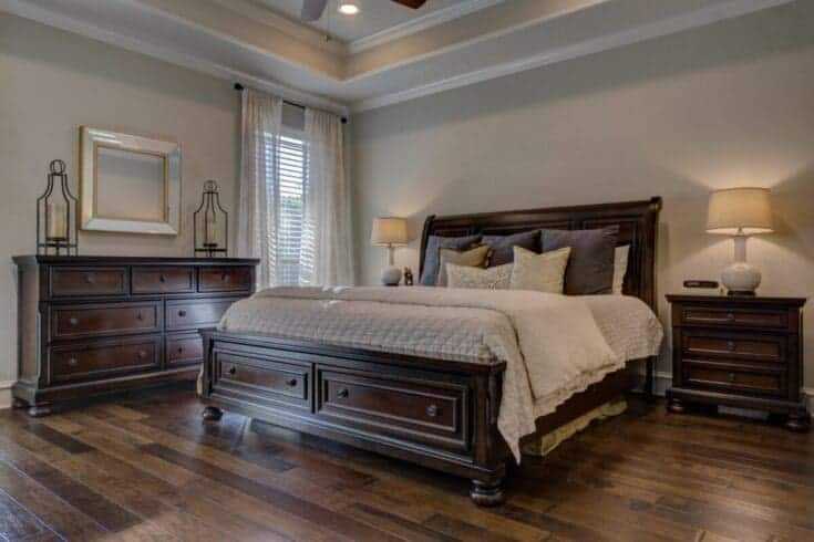 How to Decorate a Small Room: 12 Best Decorating Ideas to Maximize Both Space and Style 15 furniture decor