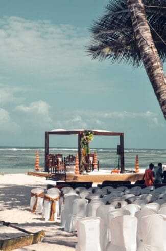 What Is a Destination Wedding: 5 Great Facts 8 What is a Destination Wedding