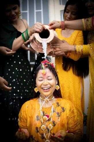What Is a Destination Wedding: 5 Great Facts 11 Carefree Rituals