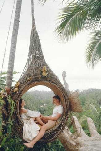 What Is a Destination Wedding: 5 Great Facts 15 Straight Honeymoon