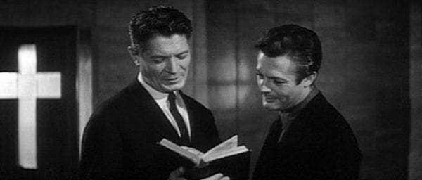 Contemplating a Good Old Italian Movie..... 12 Marcello, tempted by his friend Steiner to pursue his intellectual aspirations