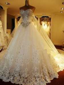 Top 5 Most Expensive Dresses 8 7d1a0a6d9a42bfab78564af632fb55bf