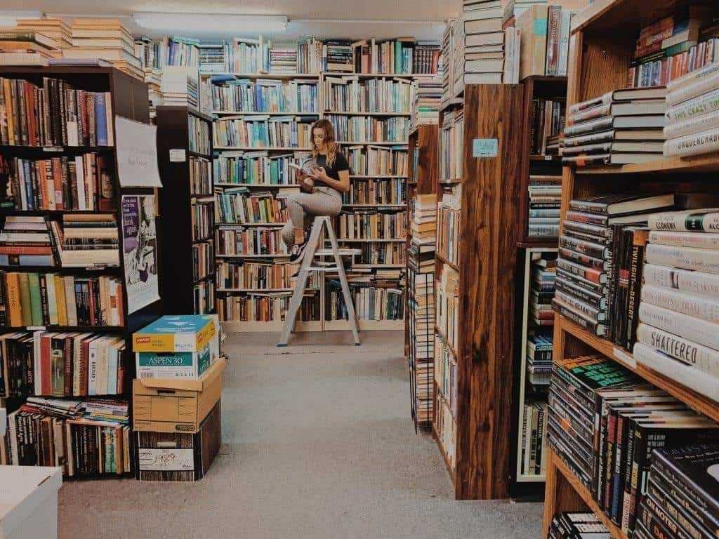 Top 30 Productive Ways on How To Spend Time Without the Internet 13 library