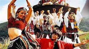 12 Iconic Bollywood Dances Everyone Should Know About 11 12 Iconic Bollywood Dances Everyone Should Know About 6