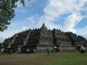 20 Marvelous Buddhist Temples Around the World 15 20 Marvelous Buddhist Temples Around the World 10