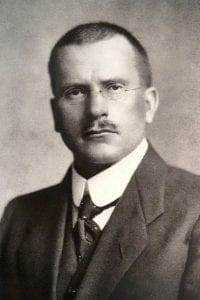 Jungian Archetypes: the Amazing Concepts! 9 Jungian Archetypes