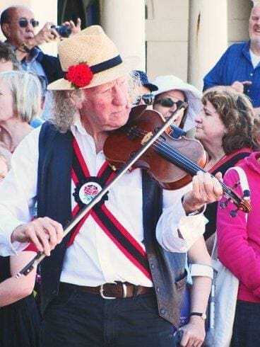 Fiddle vs. Violin - 9 Important Differences You Must Know 9 Fiddle Player - fiddle vs. violin