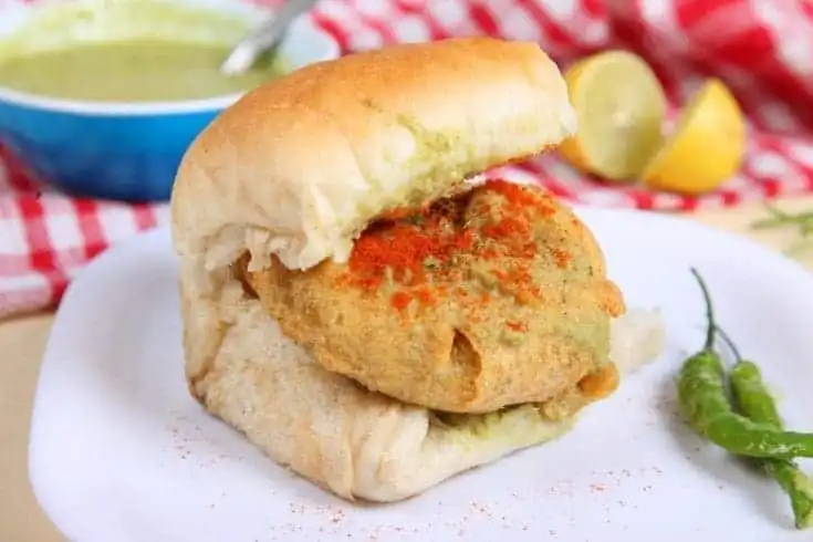 10 Reasons Why Mumbai Is One Of The Best Cities Ever 11 Indian street food Vada Pav