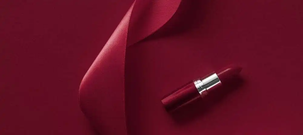 5 Shades of Lipstick - The Hidden Meaning You Should Know 10 Maroon lipstick