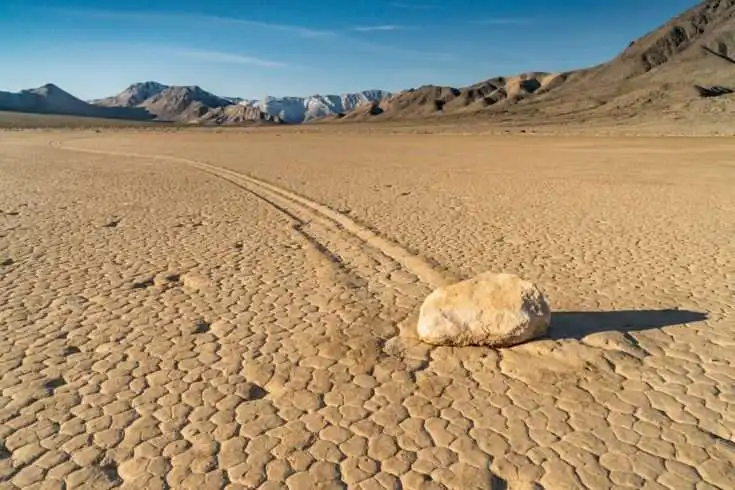 The Mystery of the Sailing Stones 9 The Racetrack Playa
