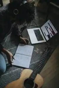 How To Write A Song? 10 Easy Steps 9 How To Write A Song? 10 Easy Steps 3