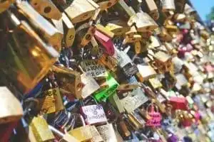 15 Unique Japanese Traditions 8 Love lock a Japanese tradition