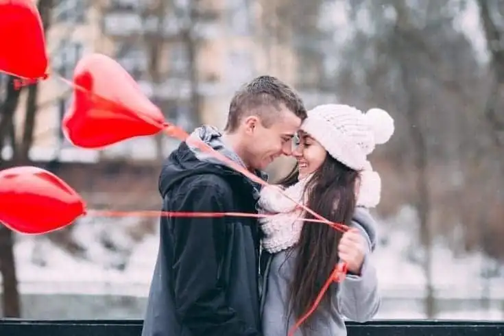 Can Niche Dating Websites Help You Find Love? 2 Couple in love