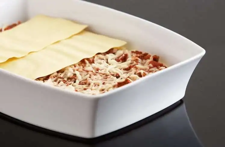 Food Corner: 3 Satisfied Recipes for Lasagna 5 Layering lasagna