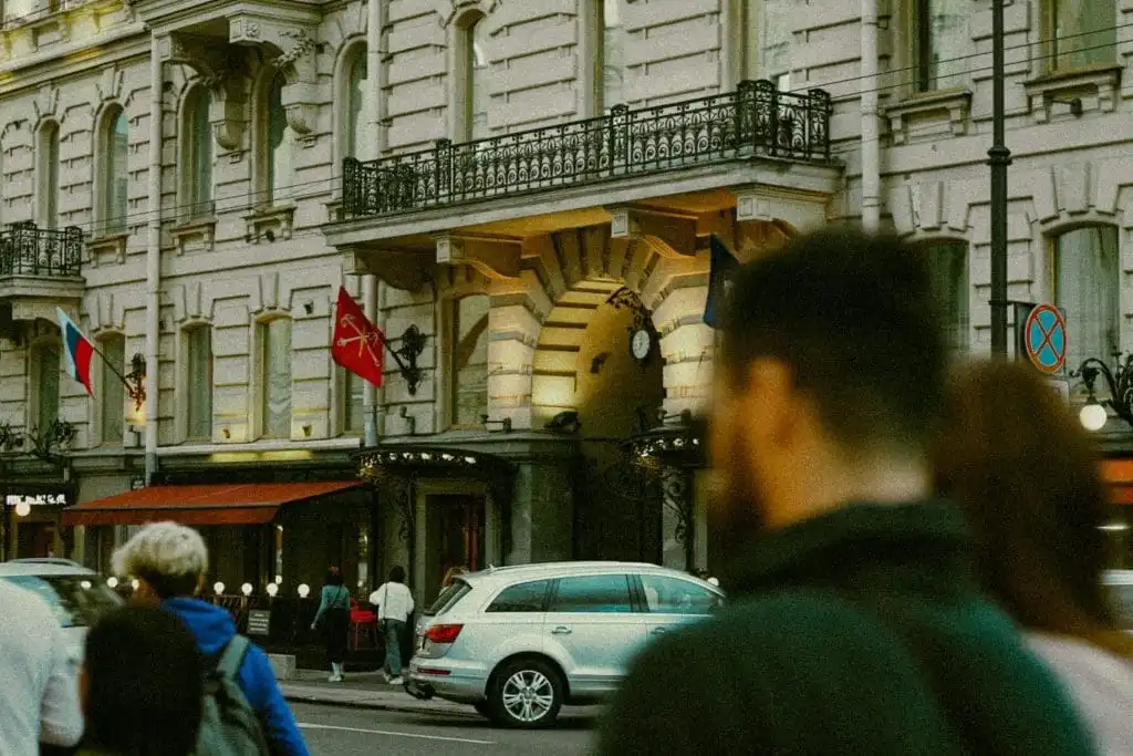 Best 101 Guide on How to Make Money as a Street Photographer 9 A photo capturing bustling life in an urban street