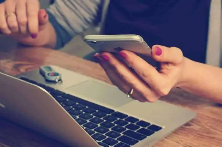 27 Best Psychological Thriller Books to Give You the Chills 7 does technology makes us alone