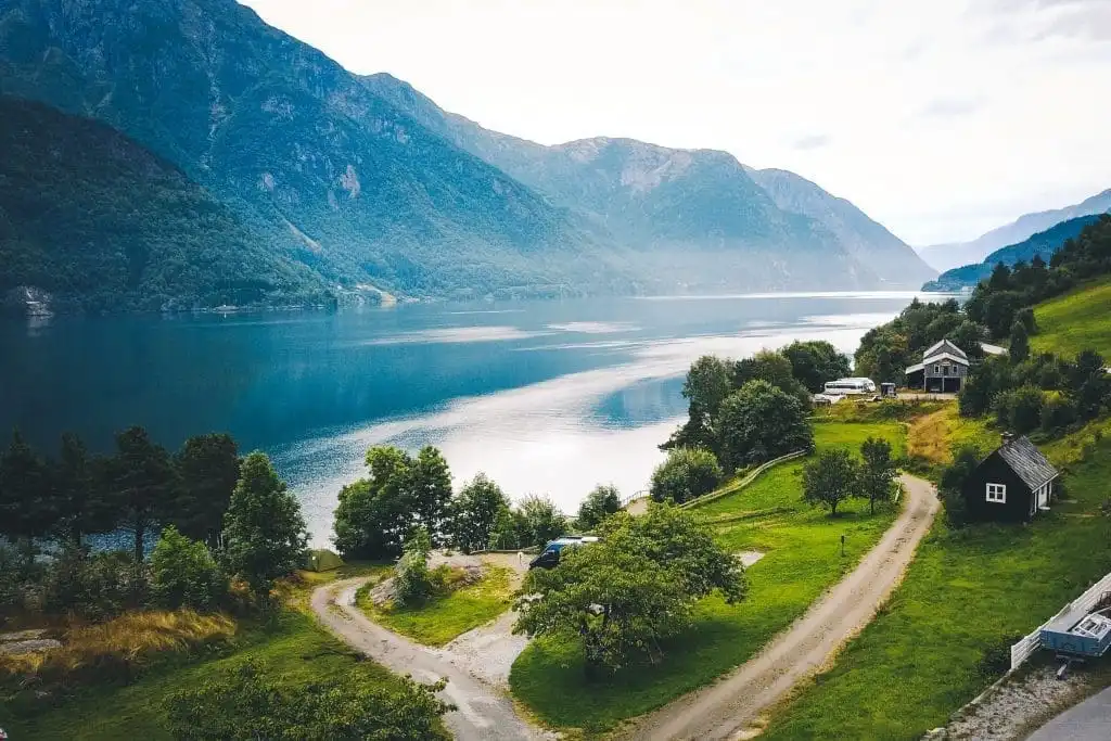 How to Invest in Yourself: 20 Best Ways 12 Scenic beauty
