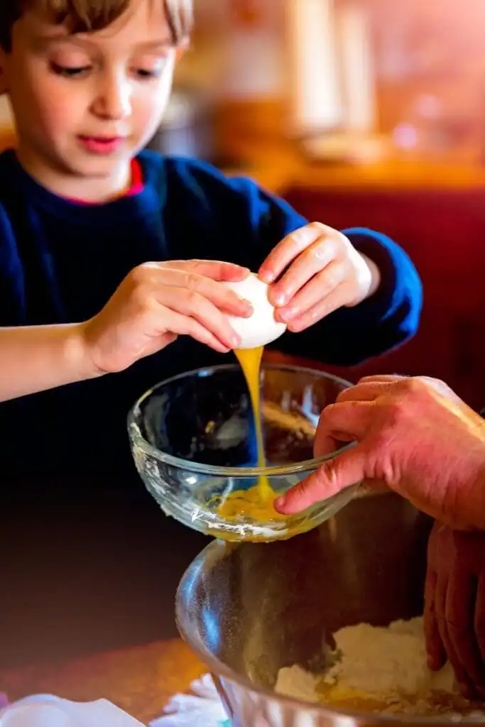 26 Interesting hobbies for kids 18 cooking