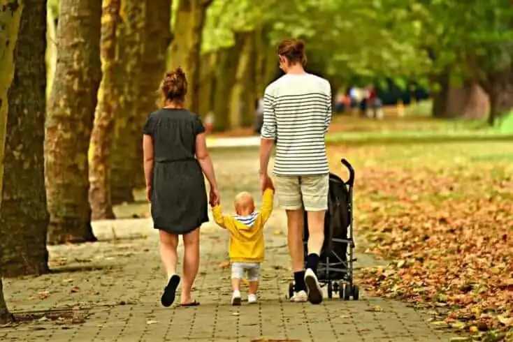 Unique And Adorable 6-Month Baby Photoshoot Ideas at Home 10 27 Best Psychological Thriller Books to Give You the Chills 5