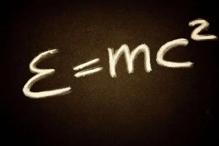 9 Astonishing Albert Einstein Facts 11 Albert Einstein Famous Equation