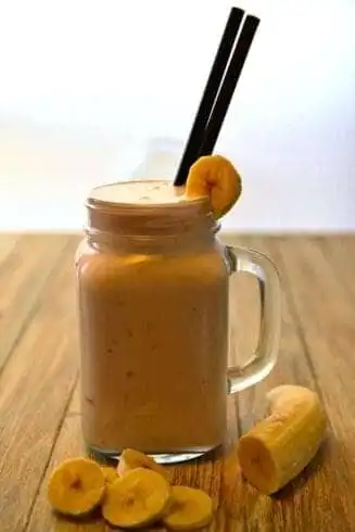 Protein Smoothies for Weight Loss- 14 Best Protein Smoothie Recipes to Try Today! 17 banana almond smoothie
