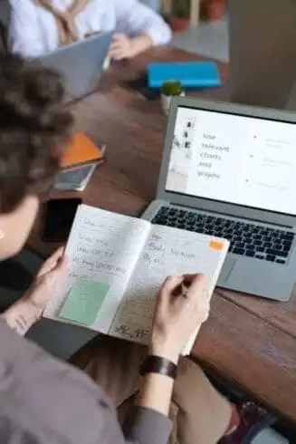 What is Digital Literacy? Explore 5 Important Factors To Know 8 What is digital literacy