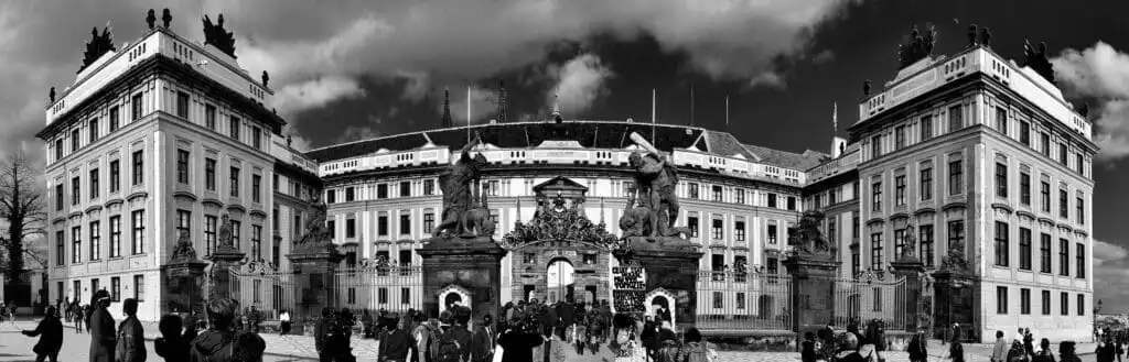 16 Amazing Things to do in Prague, the Czech Republic 12 Prague Castle