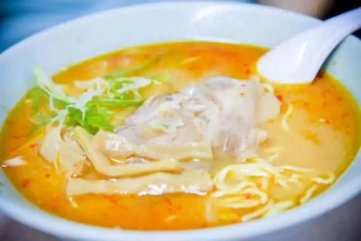 Vegetarian Dinner Ideas: 10 Quick and Easy Vegetarian Dinner Recipes You Can Try Today! 12 coconut curry ramen