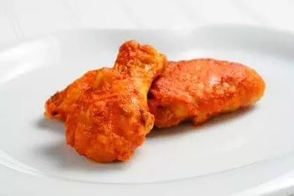 What to eat with chicken wings