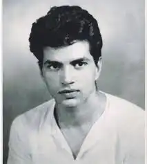 On The HE-MAN Of Bollywood's Birthday! Here is All That You Didn't Know About Him. 10 Dharmendra in the Good old days