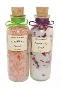 10 Best Gifts You Can Give to Your Girlfriend on Her Birthday 10 Love Pampers