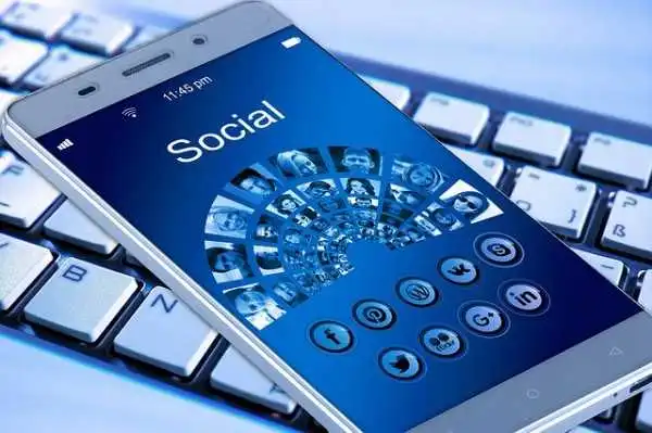 social media social media